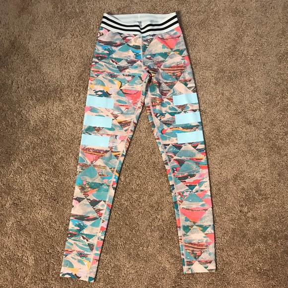 Adidas multi color blue pink XS striped leggings - Picture 2 of 10